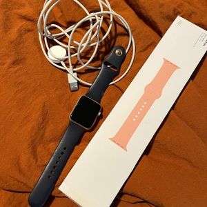 Apple Watch and accessories gen 3 42mm gold